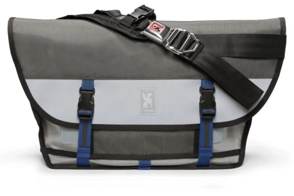 Chrome Industries - Citizen - Skuldertaske - 26 L - Fog
