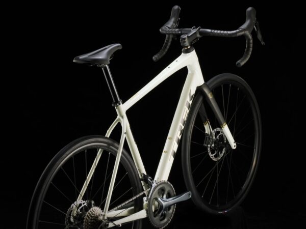 Trek – Domane AL 4 Gen 4 – Tiagra 2x10 – H – Era White