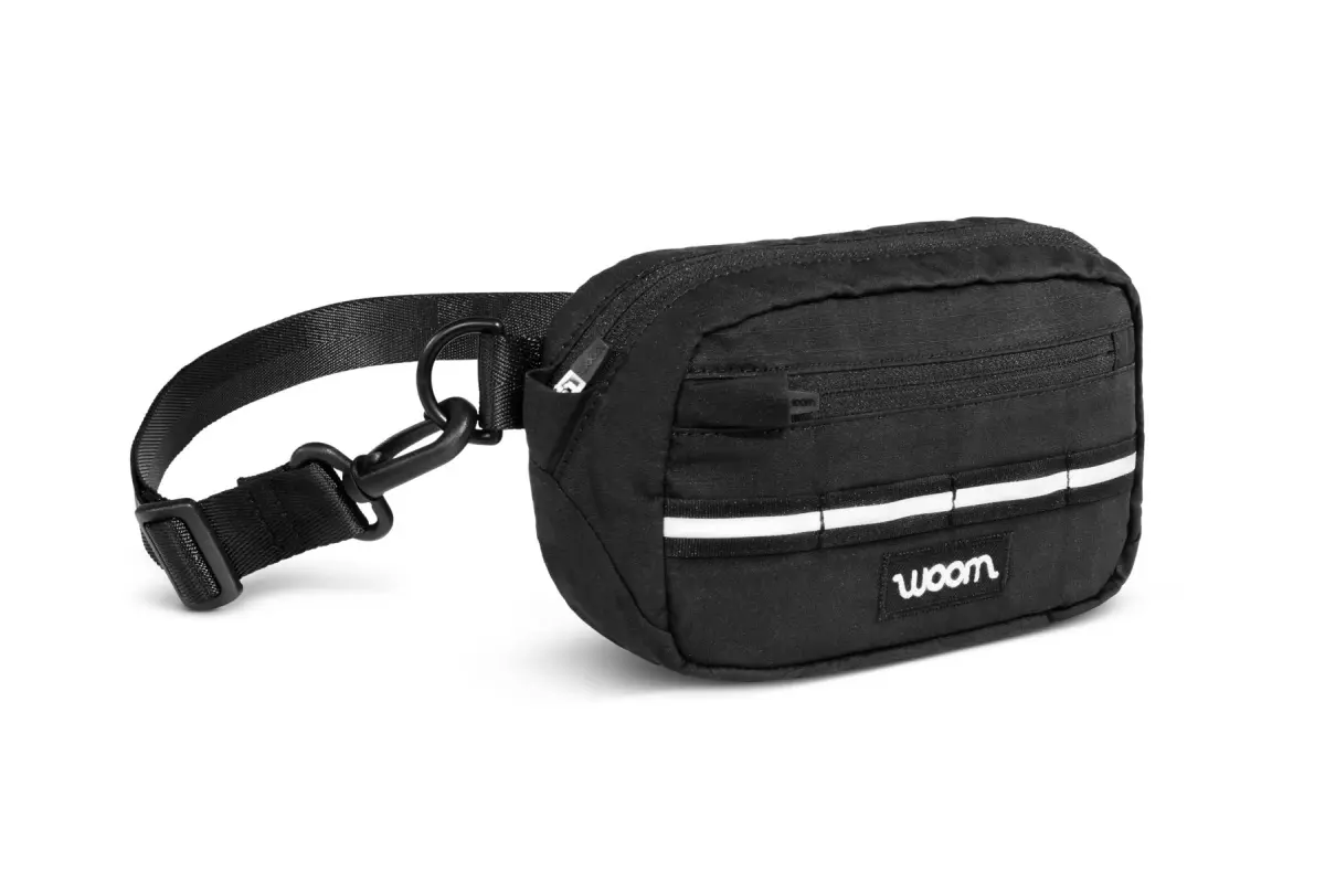 woom – AMIKO – Cykeltaske til børn – Sort med logo