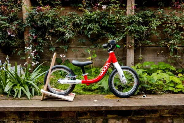 woom – Cykelstativ DOCK – Natur træ