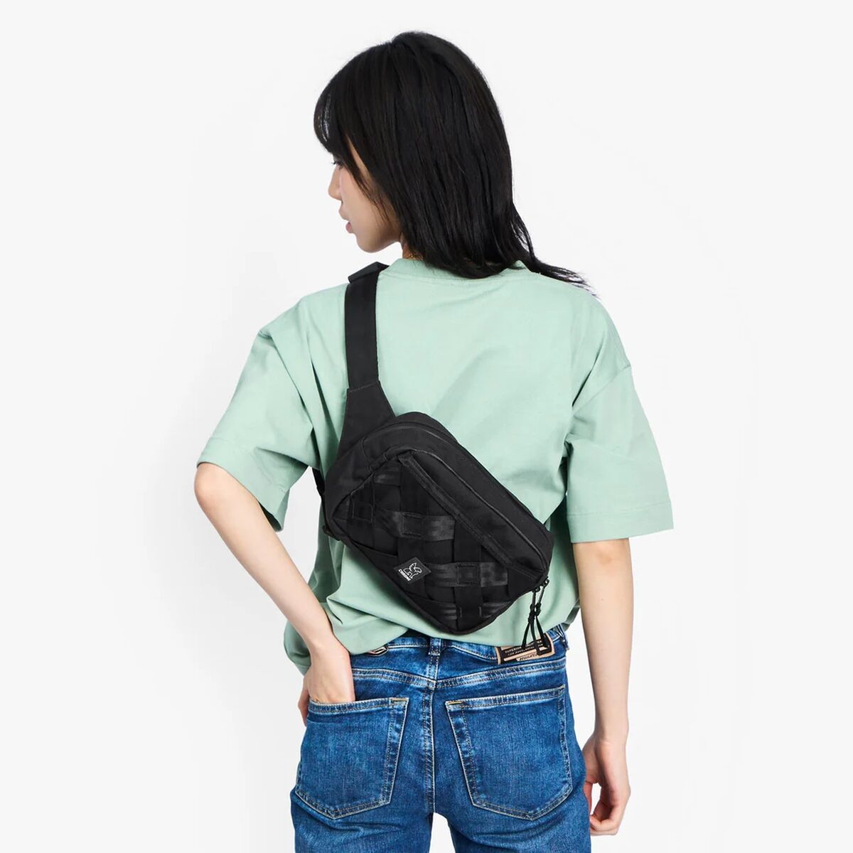 Chrome - Barrage Sling - 5L - Black X