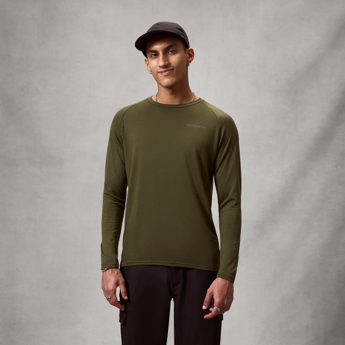 Endura - BaaBaa Blend - Base Layer - Olive Green